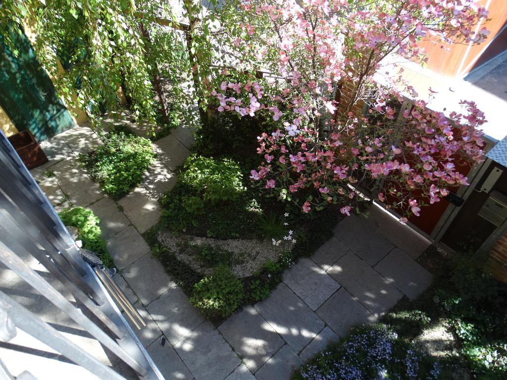 Agriturismo Casa De Colores Moretta المظهر الخارجي الصورة