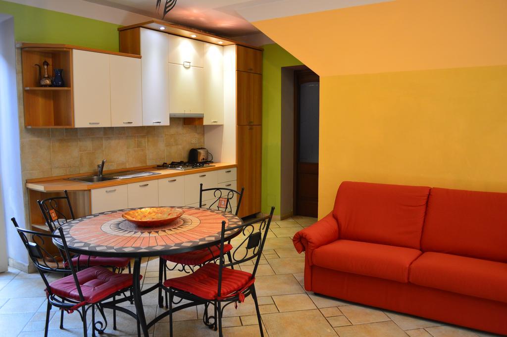 Agriturismo Casa De Colores Moretta المظهر الخارجي الصورة
